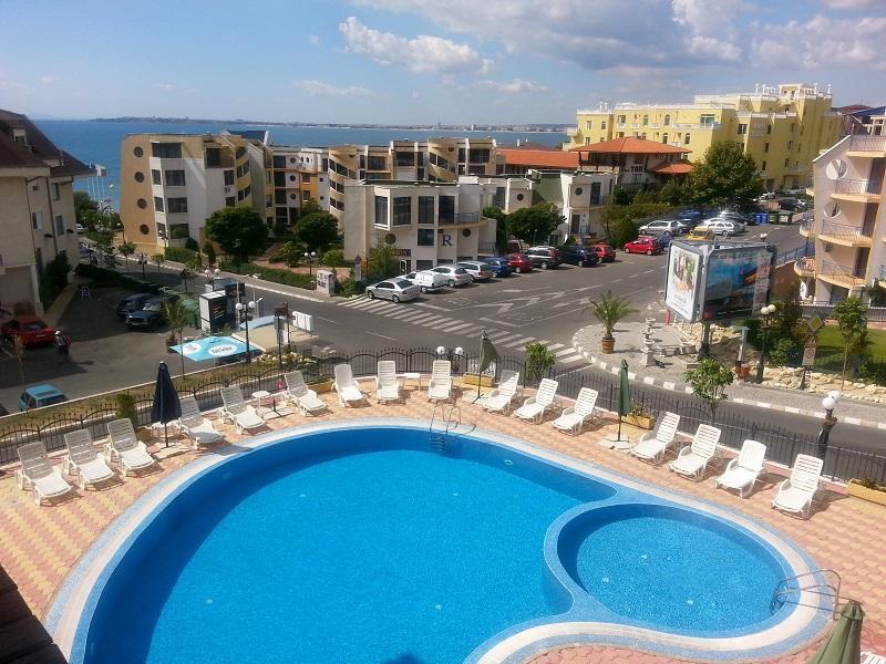 Apartments In Complex Chateau Nessebar Sveti Vlas Extérieur photo
